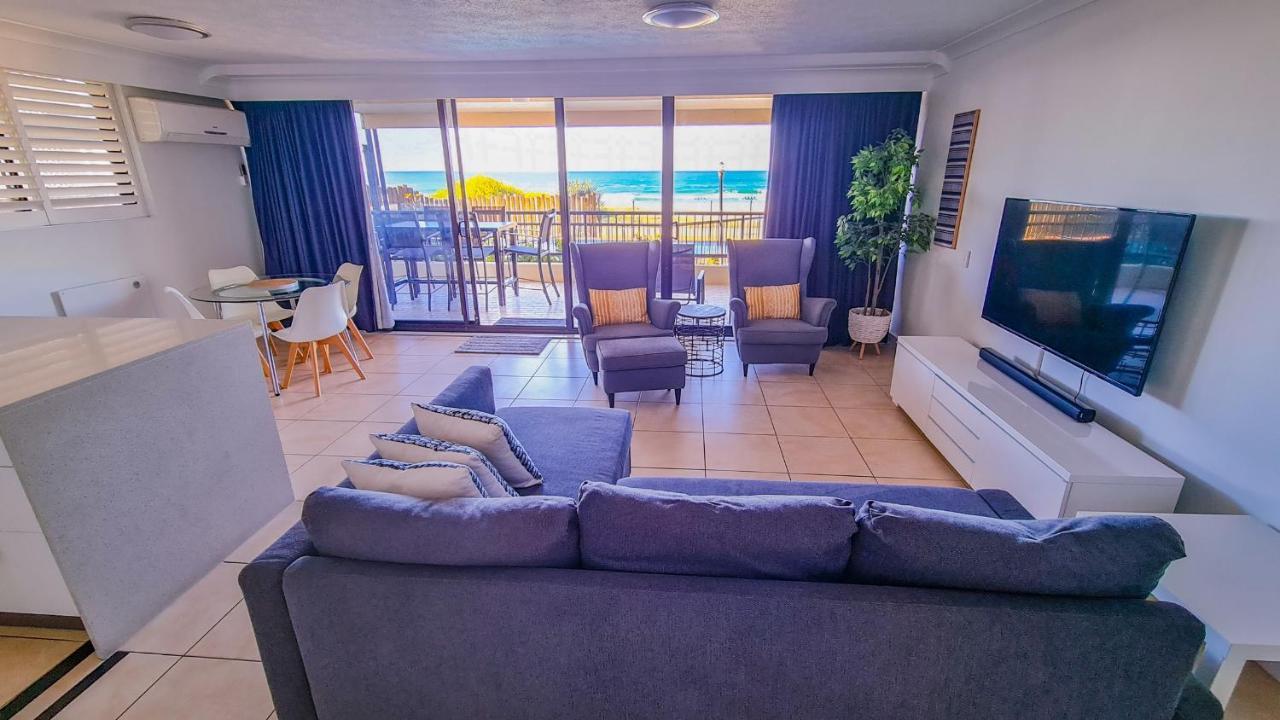 Pelican Sands Beach Resort Gold Coast Exterior foto